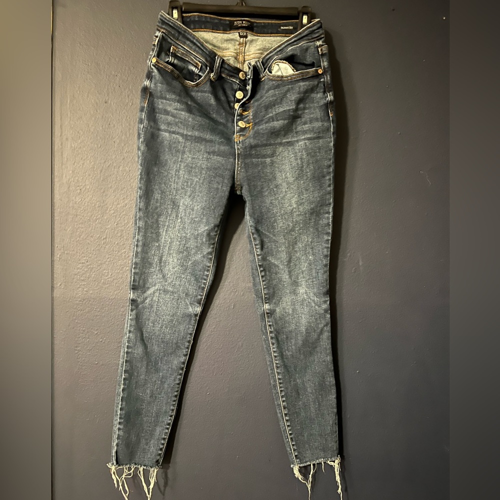 Judy blue women’s skinny jeans 13/31